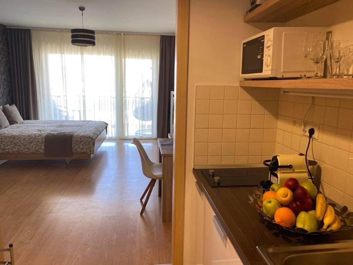 Lake And Spa Apartman Velence Exterior photo