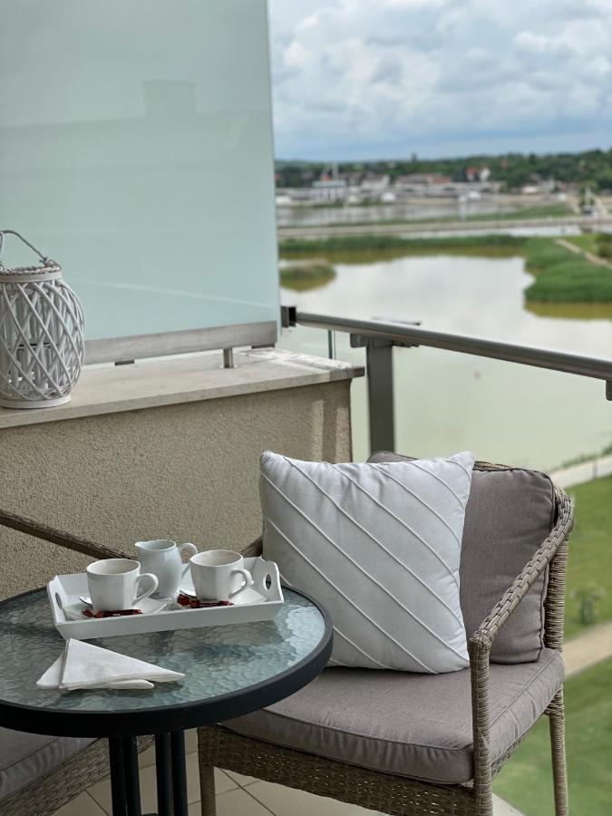 Lake And Spa Apartman Velence Exterior photo