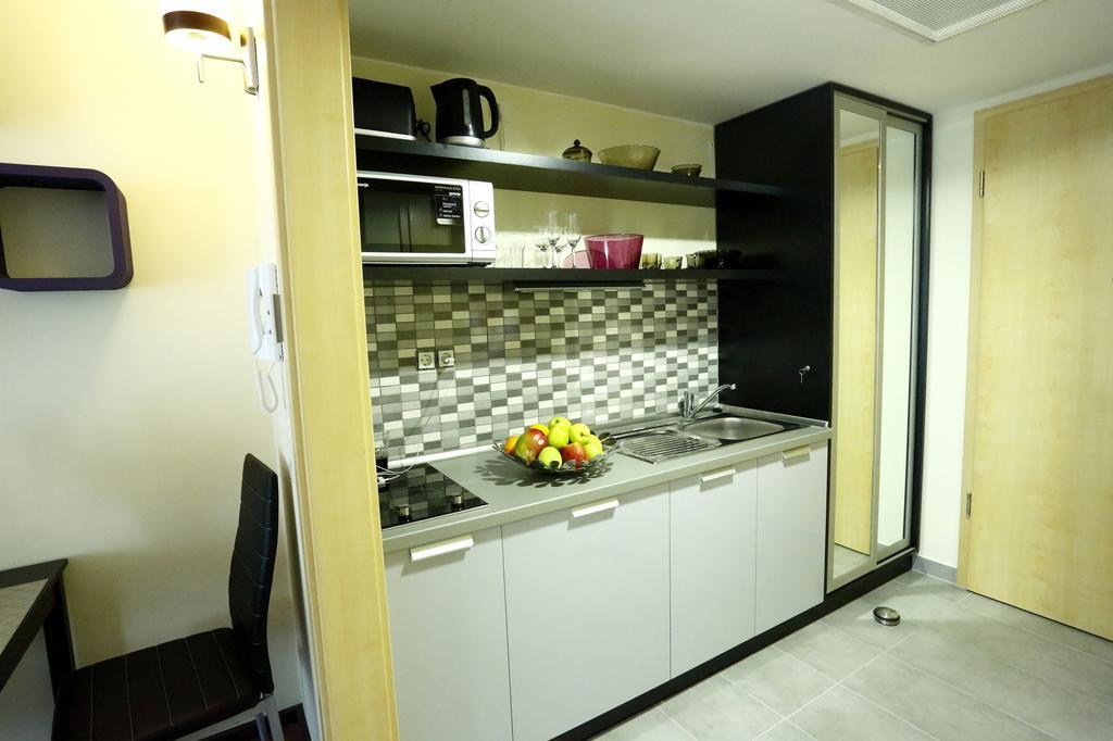 Lake And Spa Apartman Velence Room photo